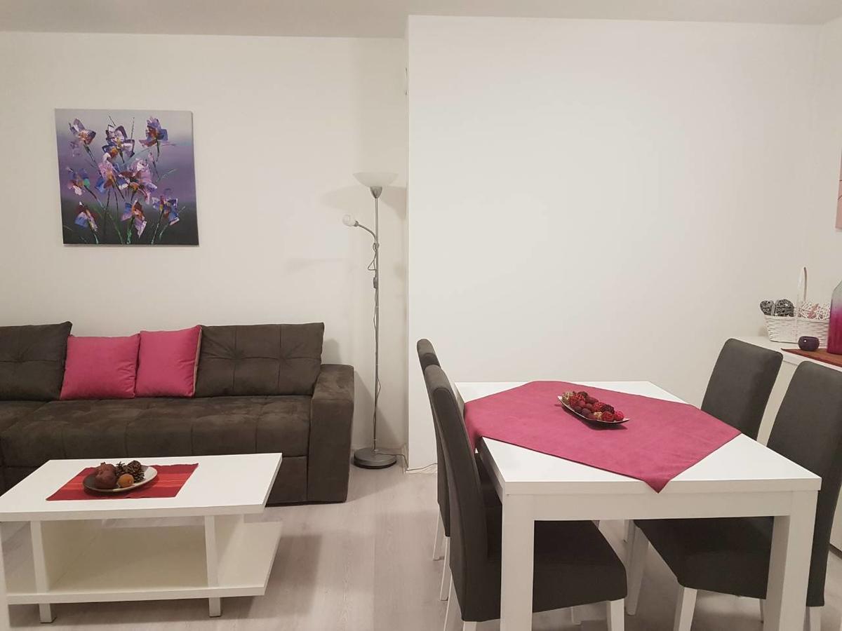 Apartment Gea 18 Novi Sad Exterior foto