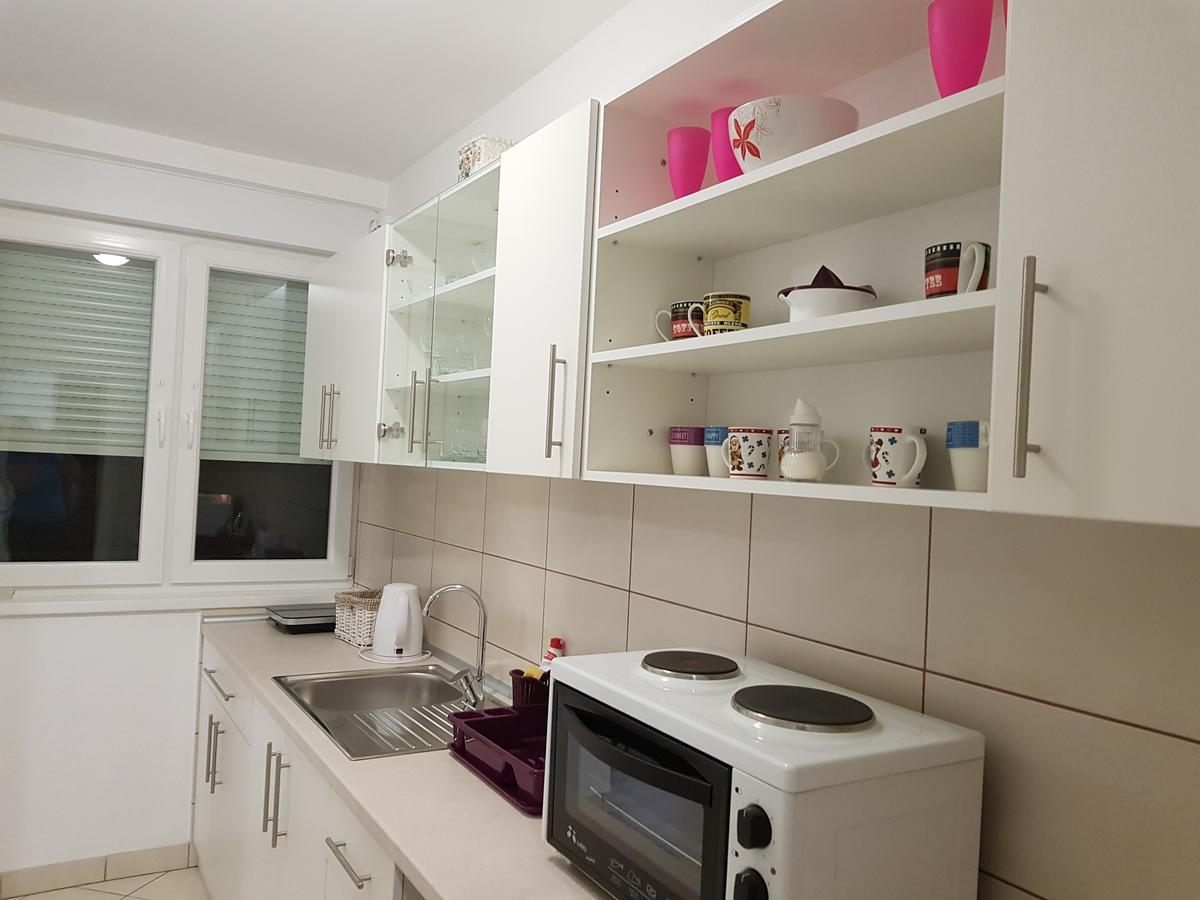 Apartment Gea 18 Novi Sad Exterior foto