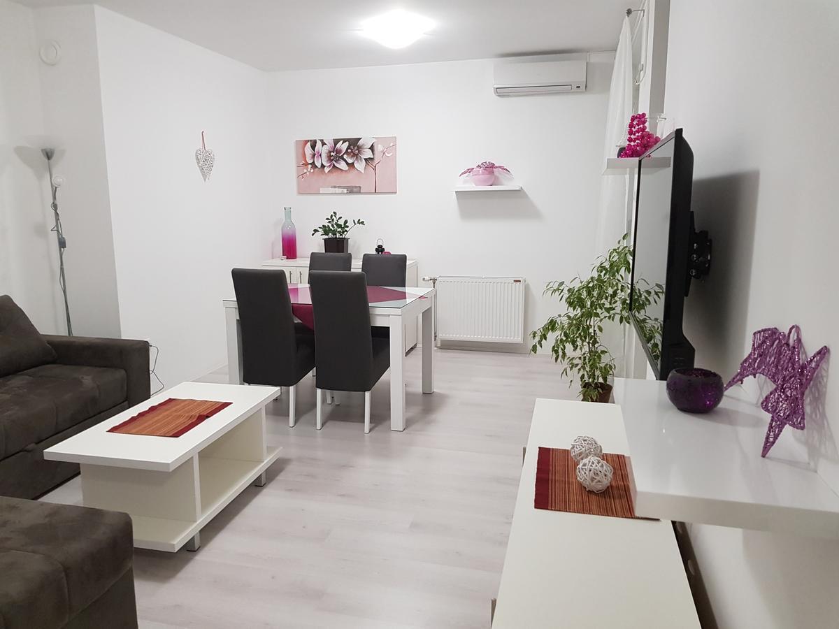 Apartment Gea 18 Novi Sad Exterior foto