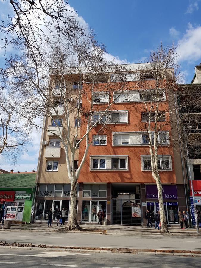 Apartment Gea 18 Novi Sad Exterior foto